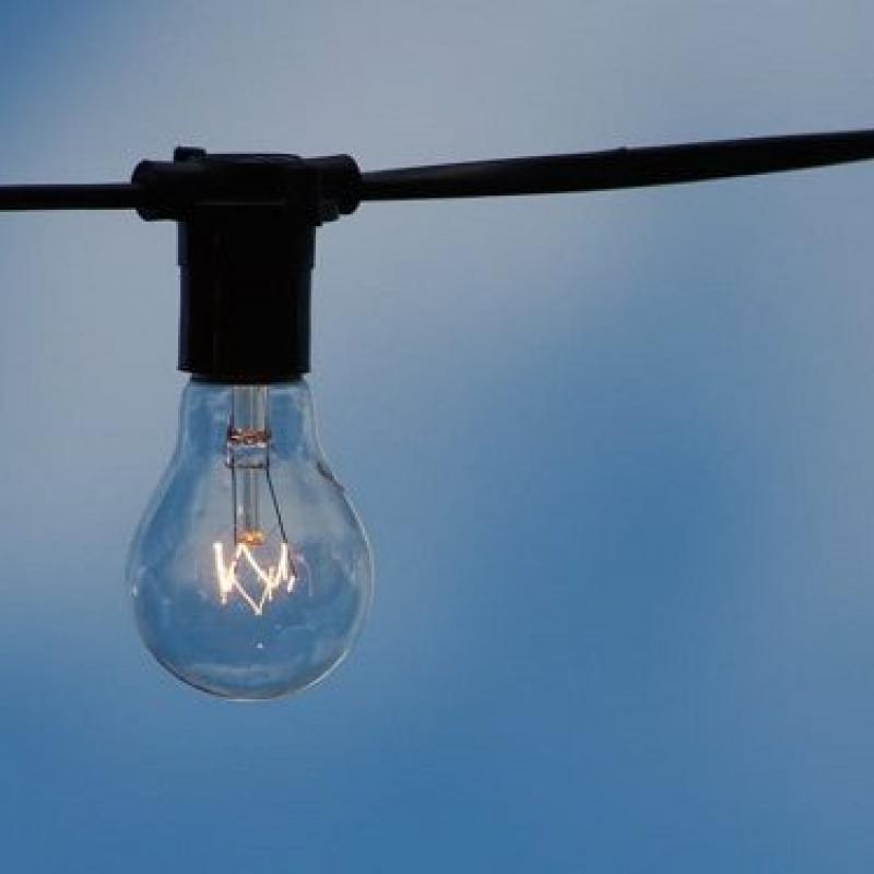 Light bulb